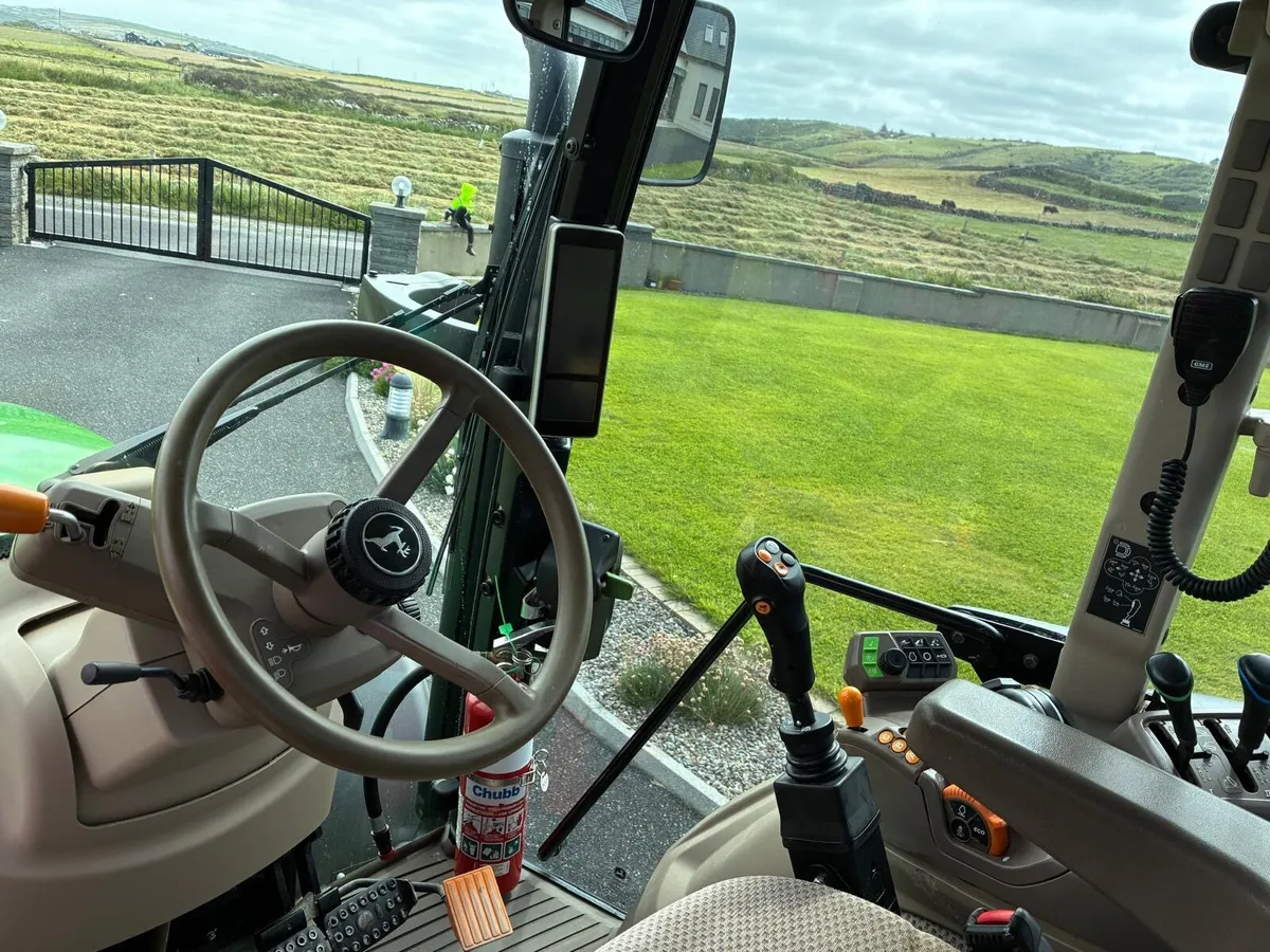 John Deere 5090R - Image 3