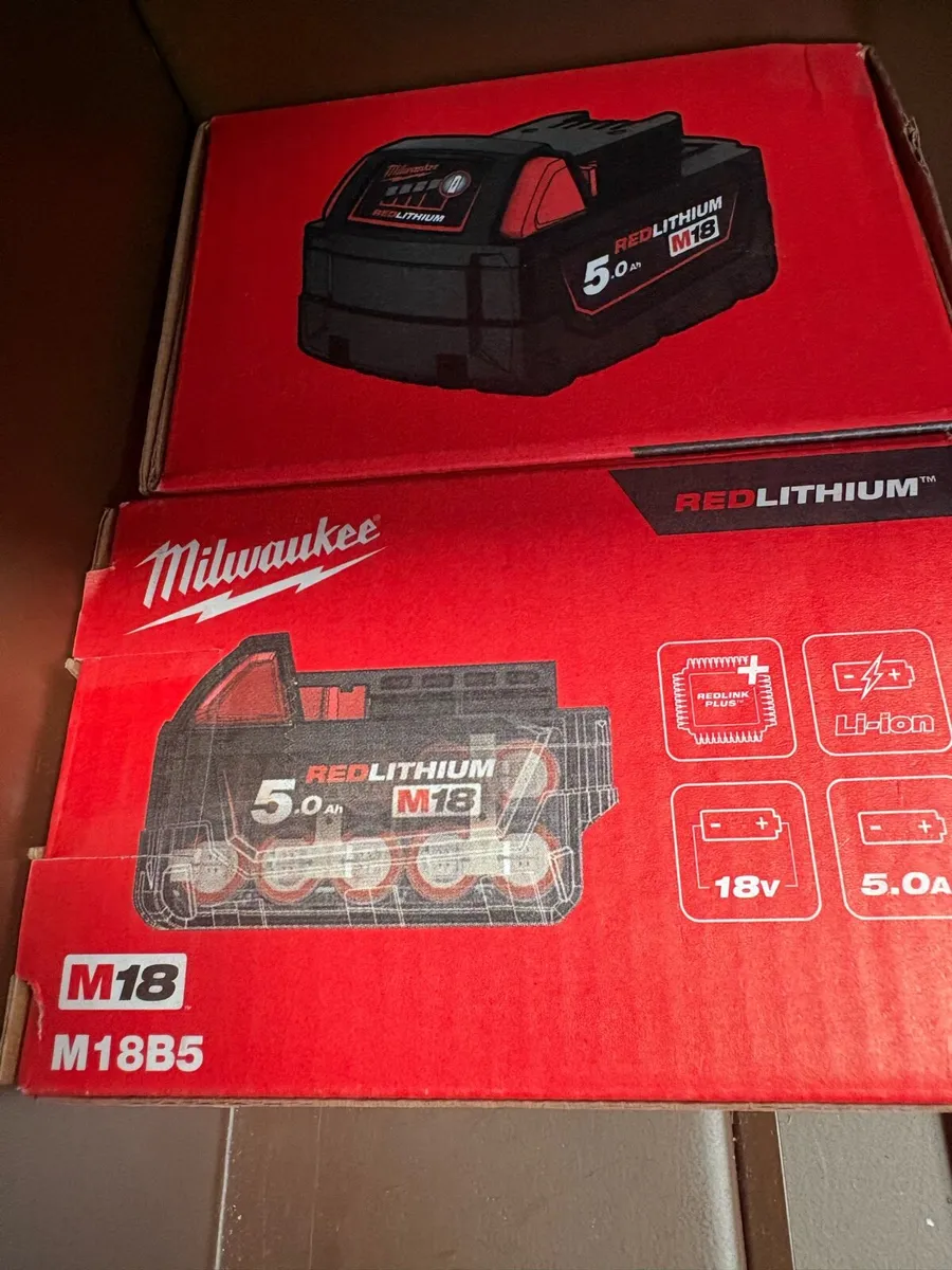 MILWAUKEE m18b5 x2 new