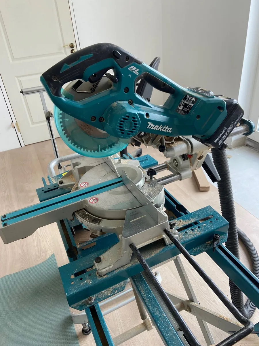 Mitre / Chop saw  DLS714 - Image 1