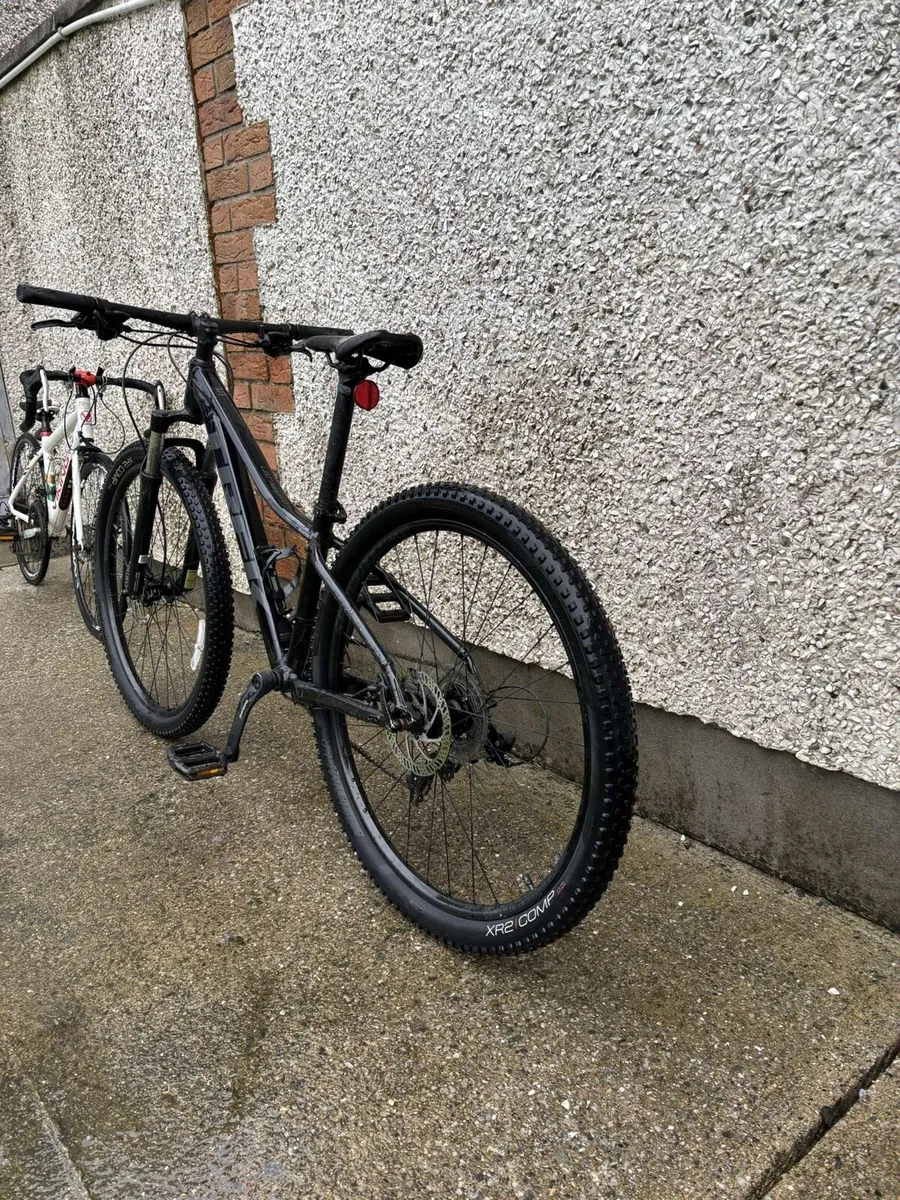 Trek marlin 5 - Image 1