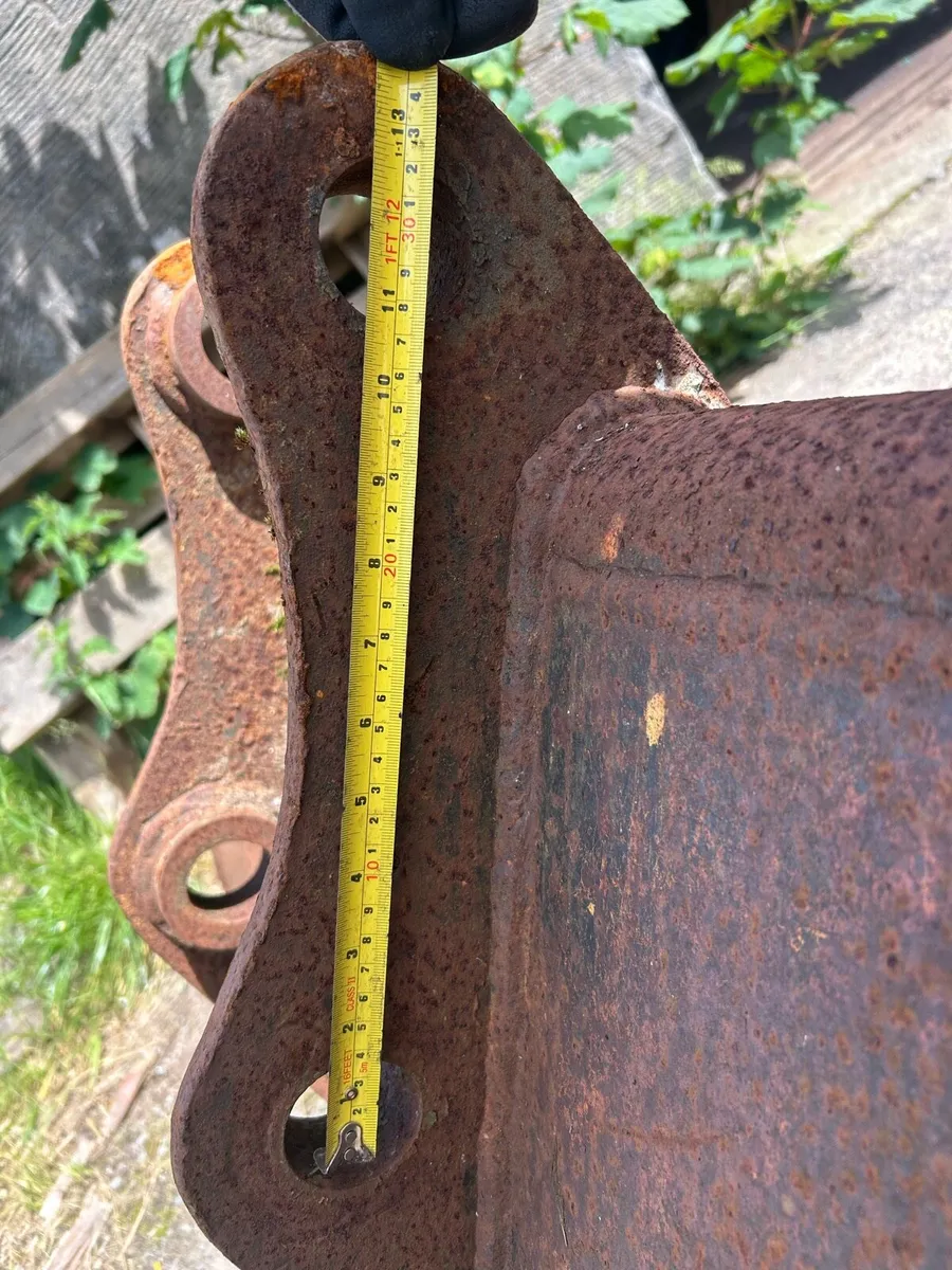 3 foot bucket - Image 3