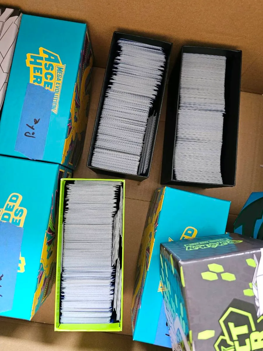 Lot's of pokemon bulks - Image 1