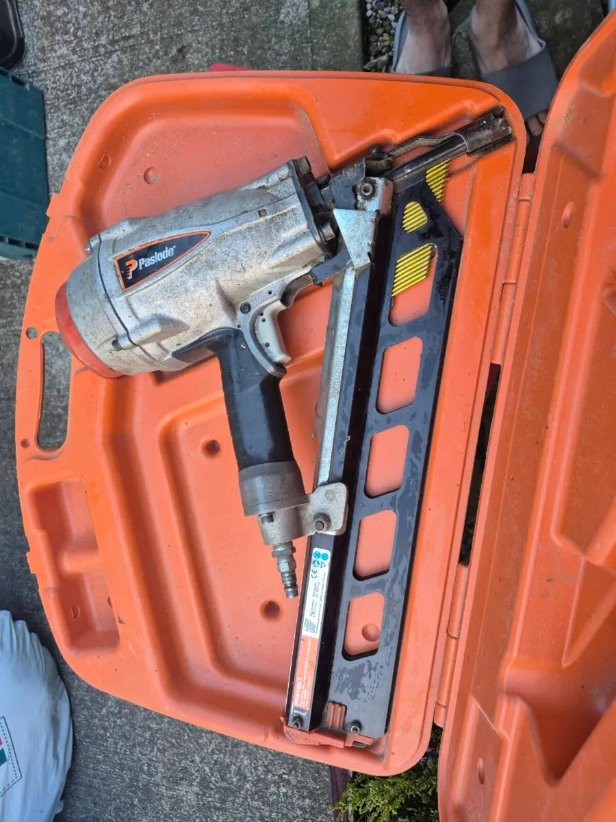 Paslode Nail Gun - Image 2