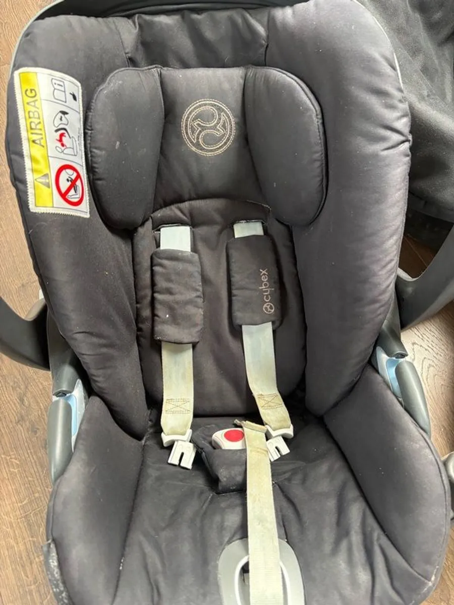 Cybex Full pram and Car system - Image 3