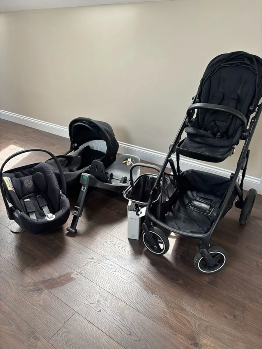 Cybex Full pram and Car system - Image 1