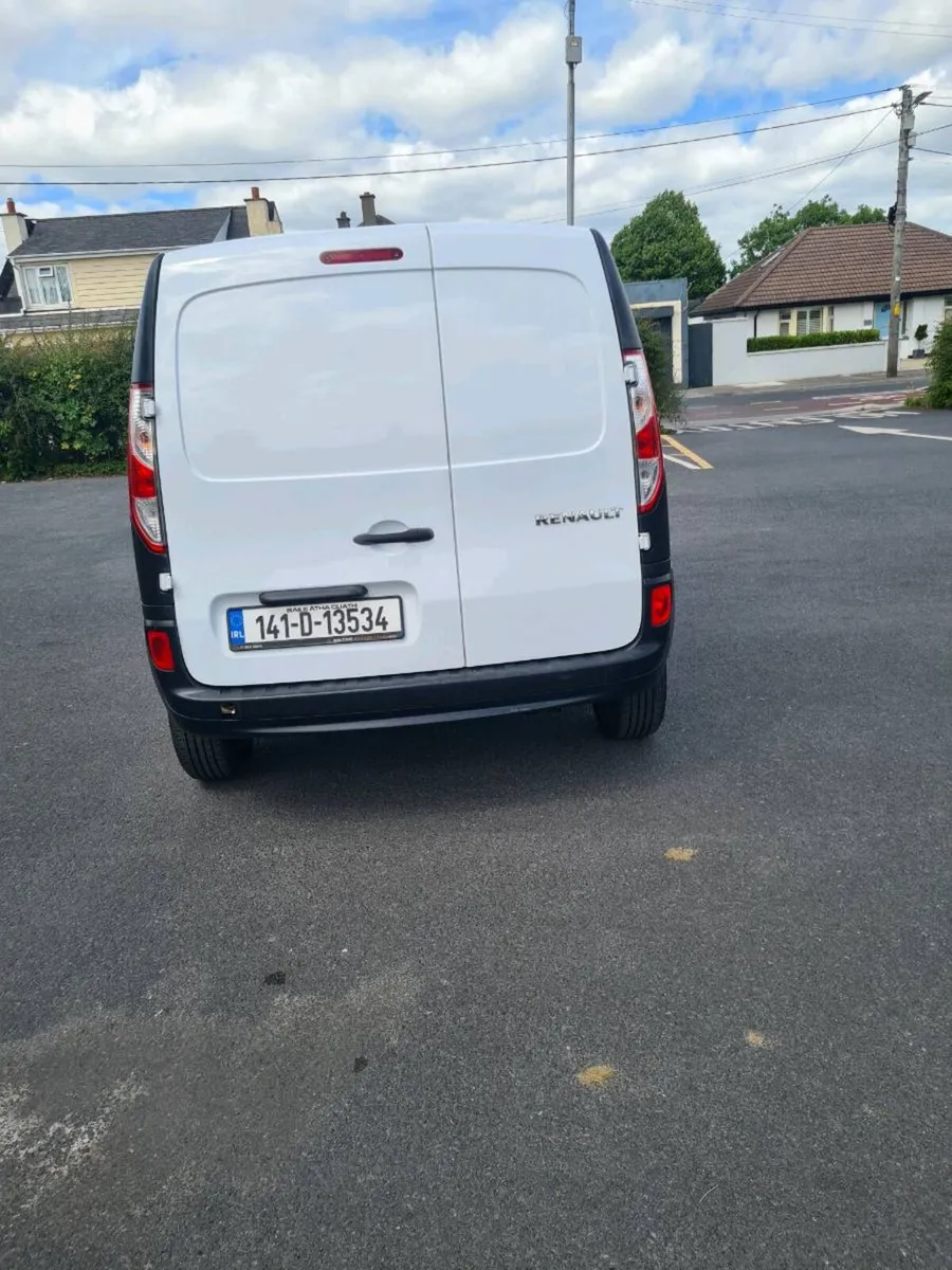 Commercial  van - Image 4