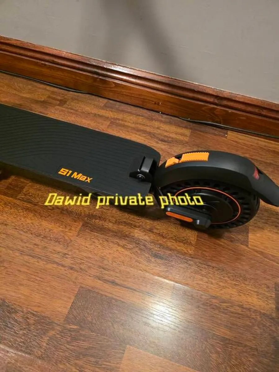Kukirin S1 max , brand new , never used , 6 months warranty,delivery available. - Image 3