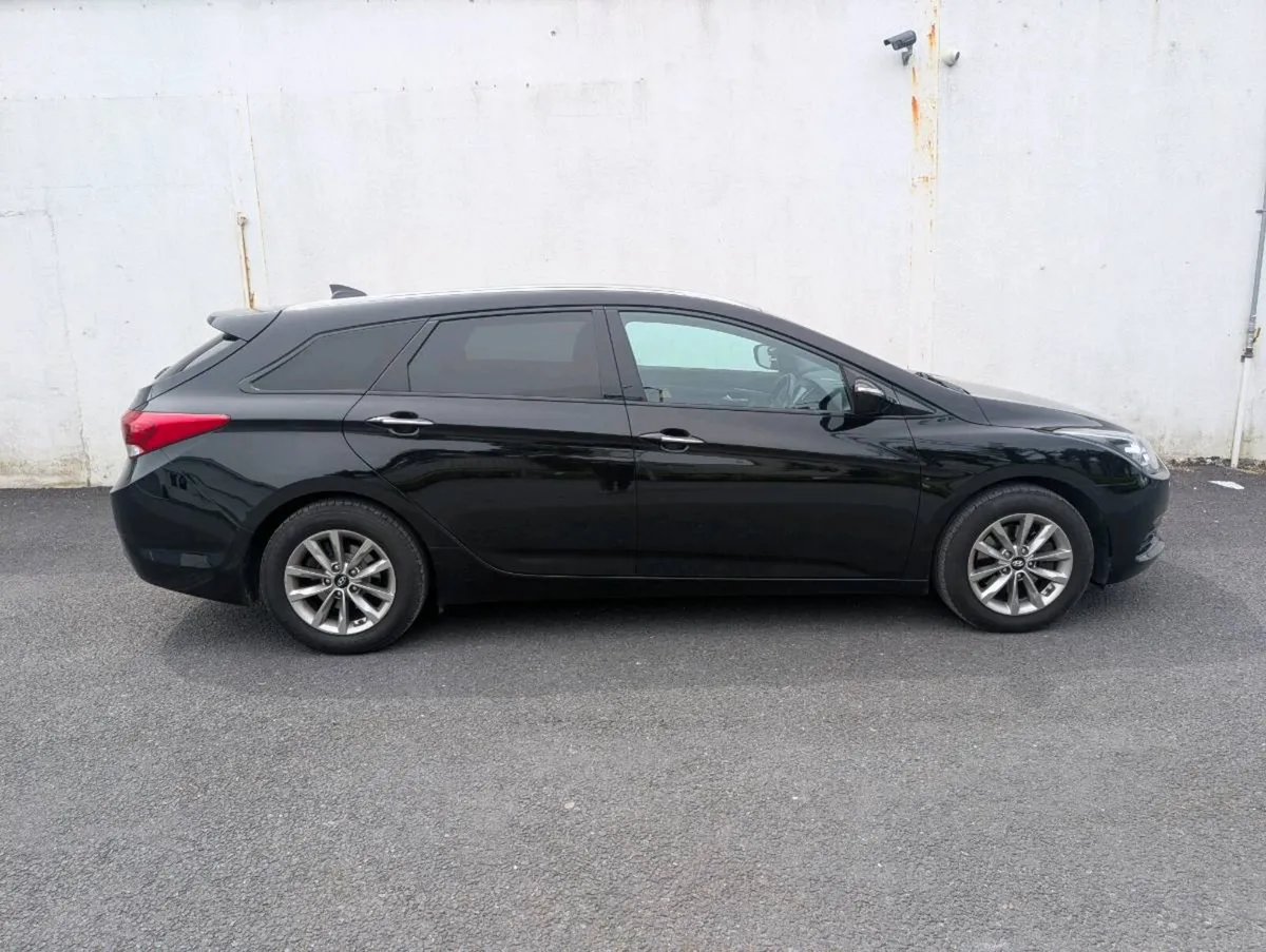 Hyundai i40 2018 1.7 CRDI - Image 3