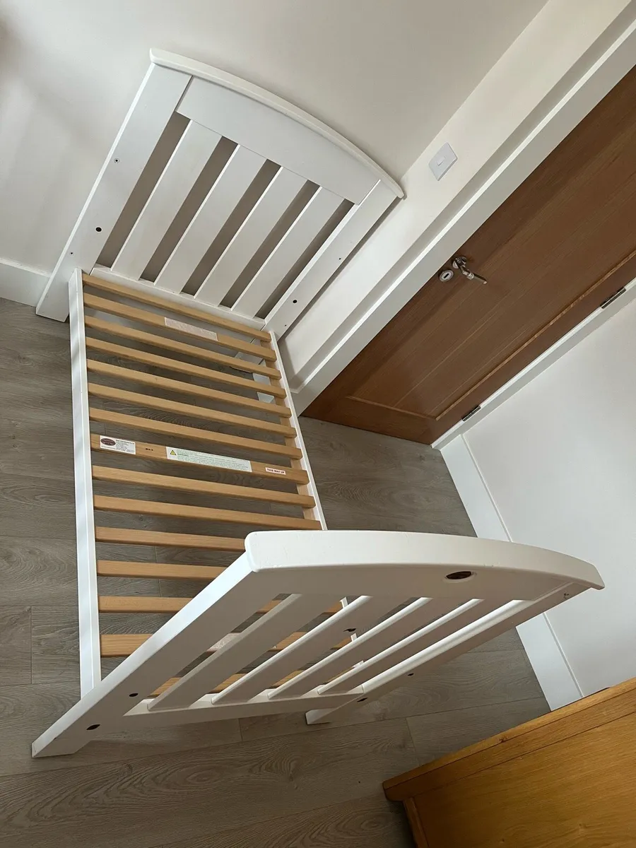 Boori Country Cot bed toddler - Image 1
