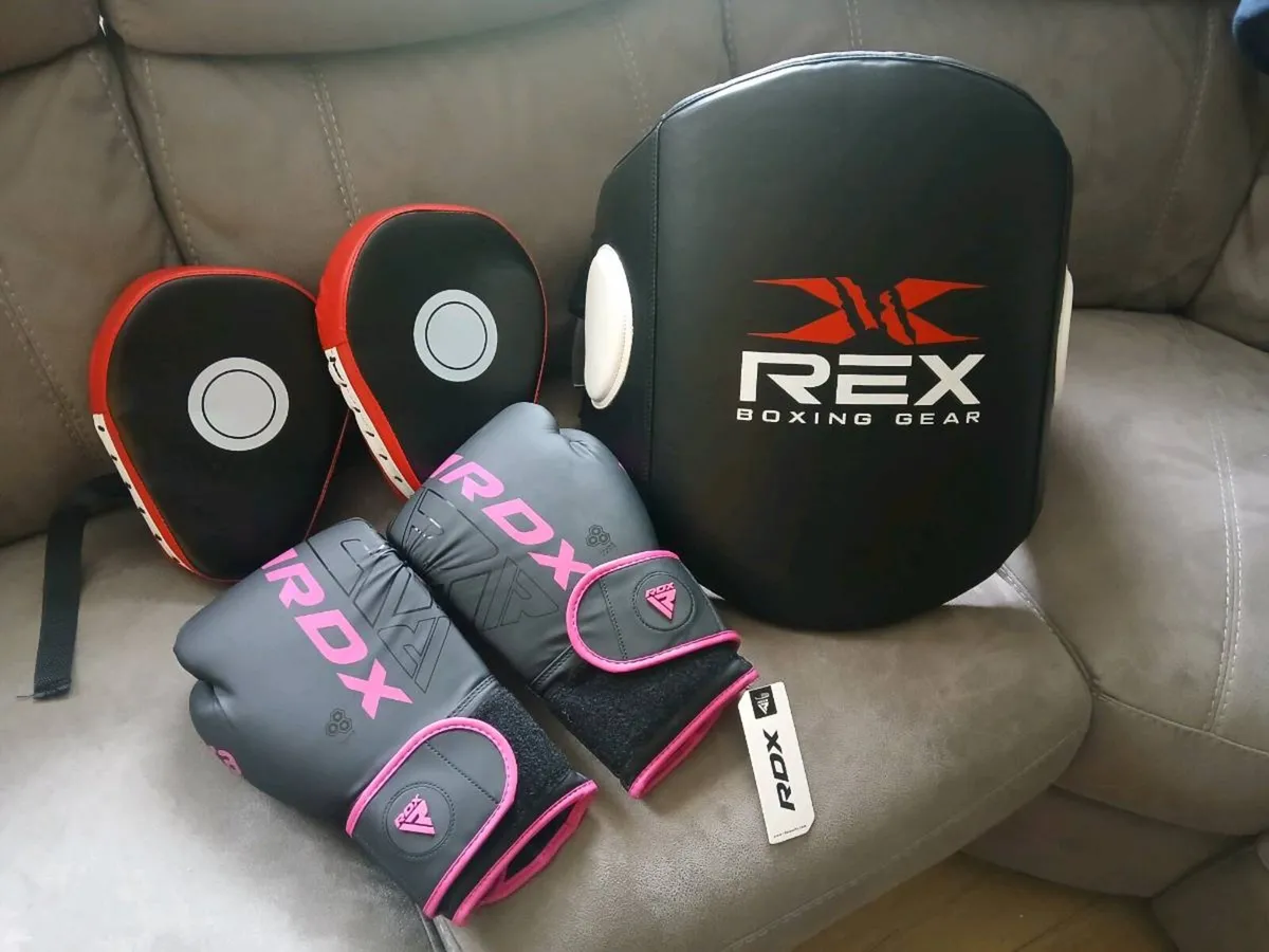 Boxing equipment Brand new - Image 1