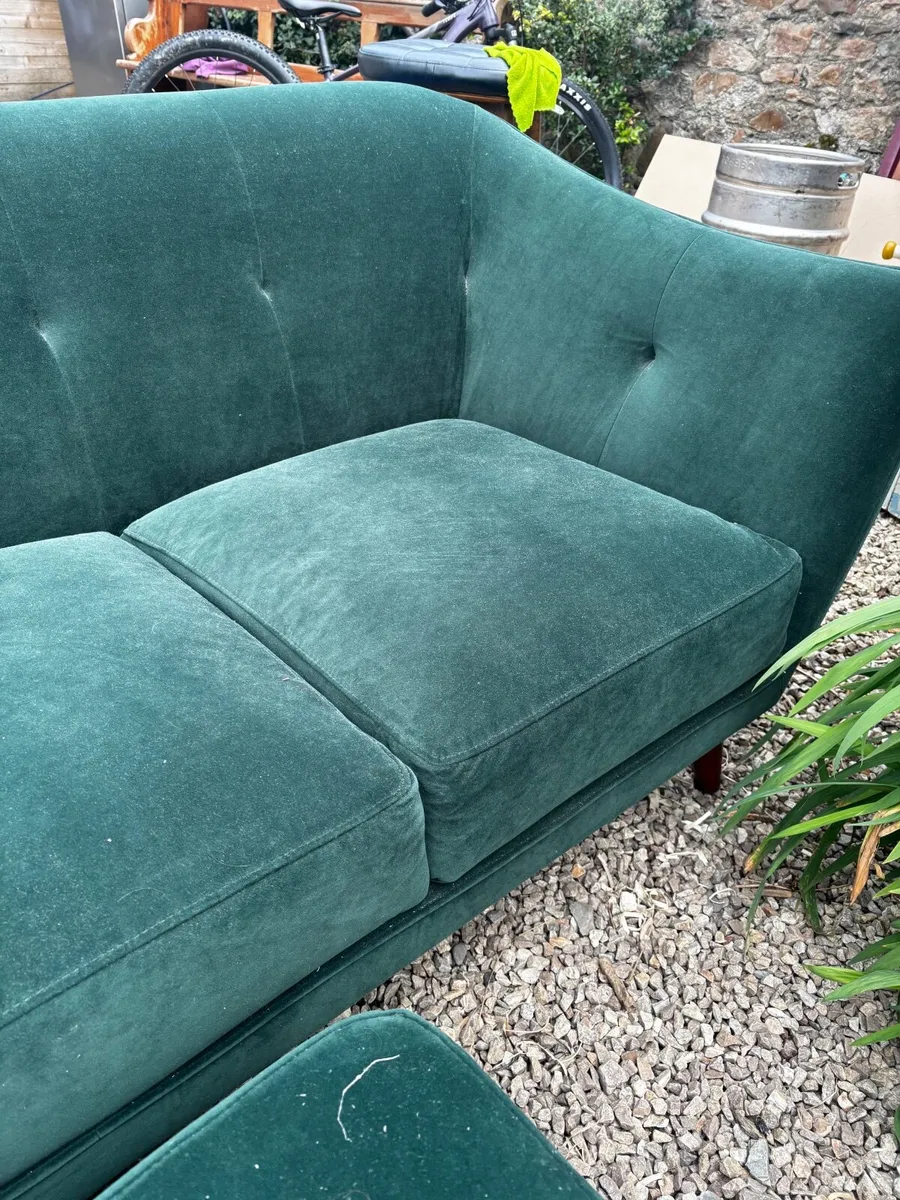 Stylish Green Velvet 3-Seater Sofa & Footstool - Image 3