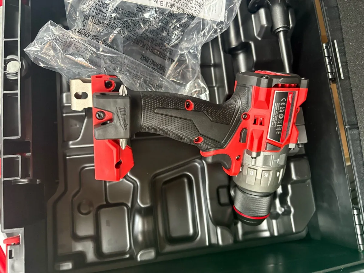 Milwaukee gen4 fpd3 new in box - Image 3