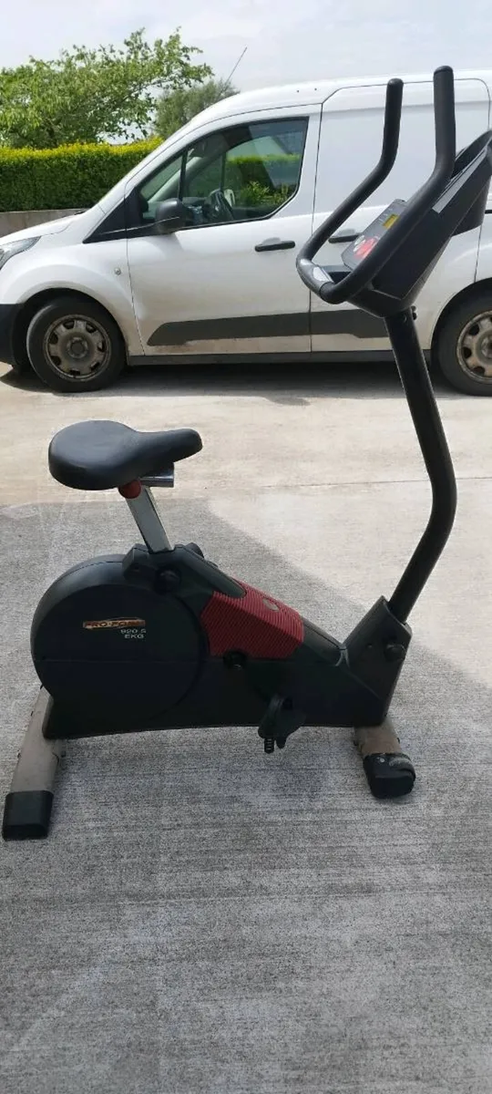 Pro-form Exercise bike - Image 2