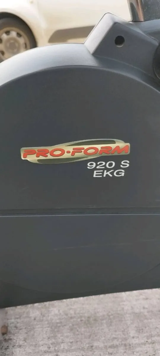 Pro-form Exercise bike - Image 3