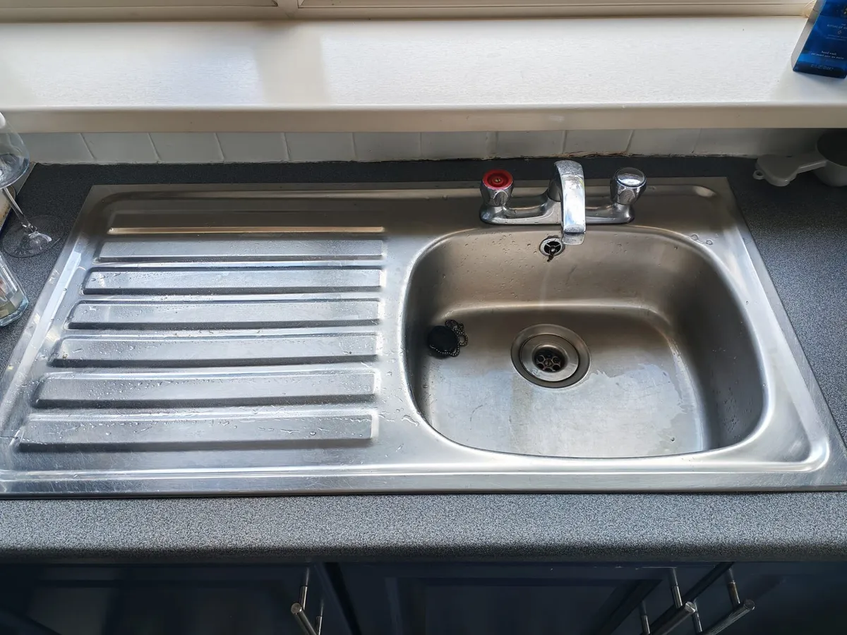 Kitchen Units - Image 4