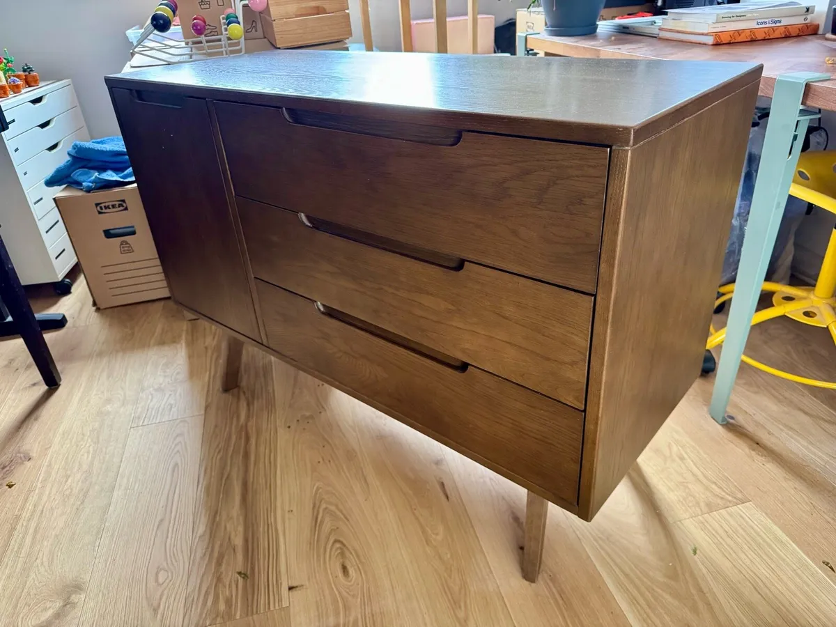Compact Sideboard Darkstain Oak - Image 1