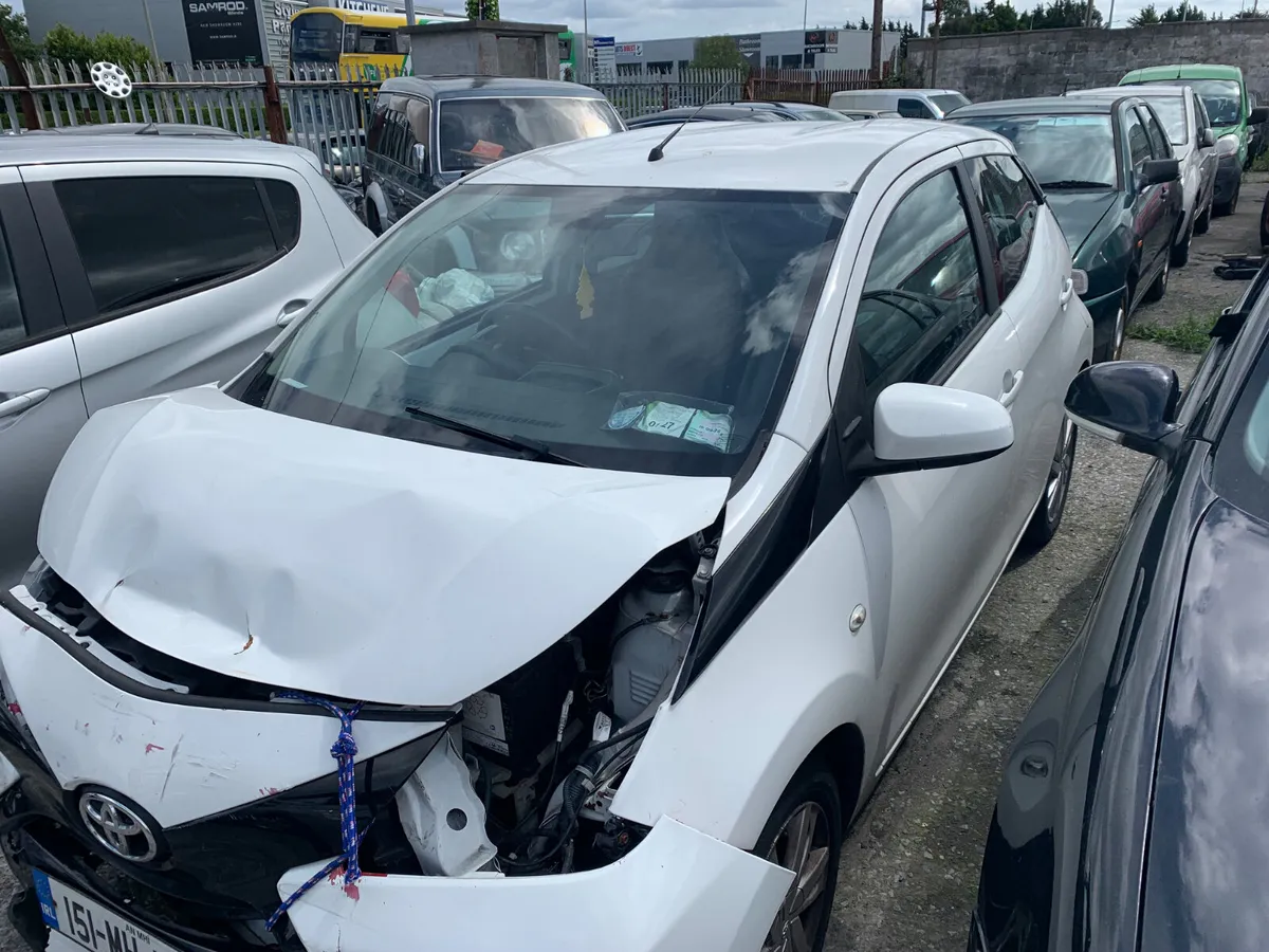 2015 TOYOTA AGYO STARTING - Image 1