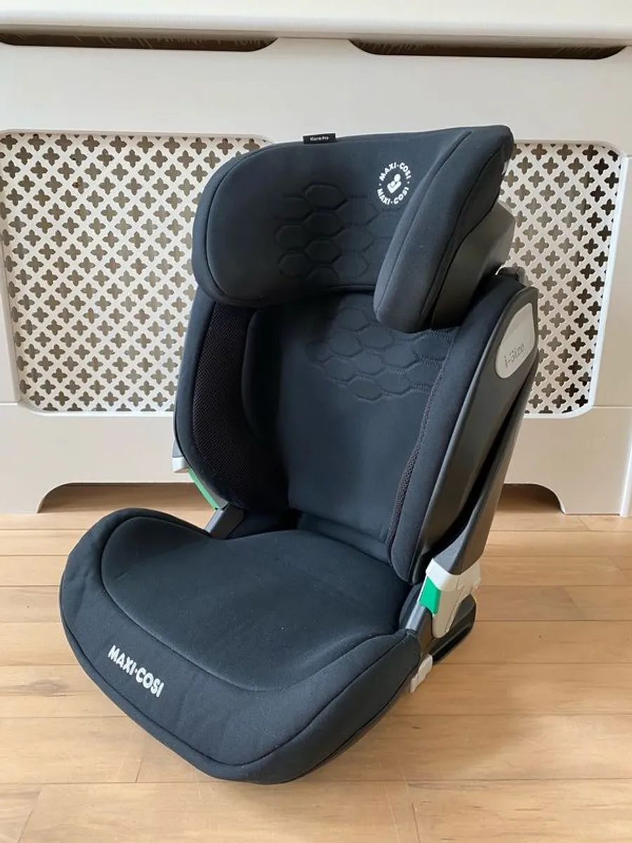 Maxi Cosi Kore Pro i-Size Car Seat - Image 1