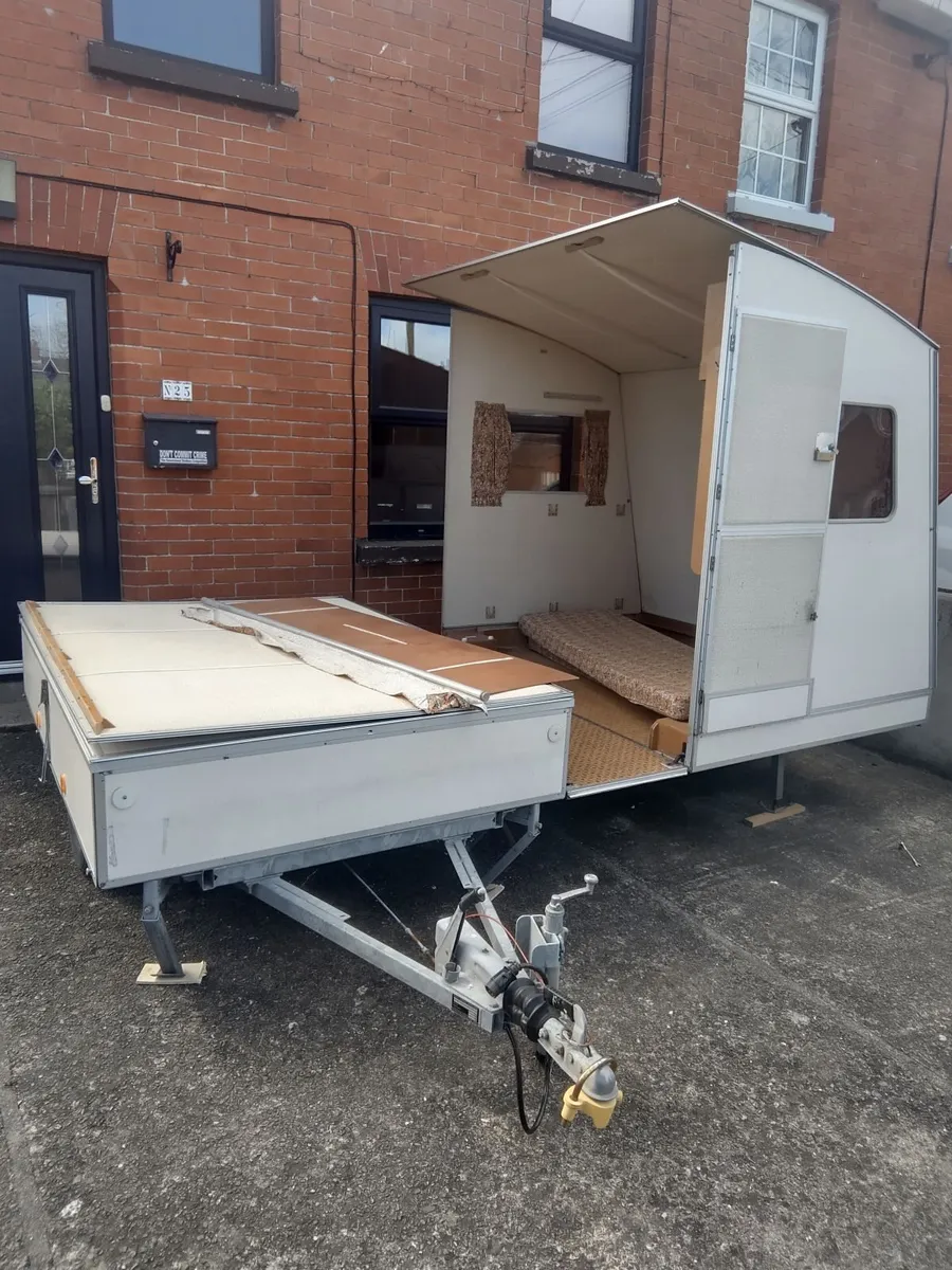 Rapido Folding Caravan - Image 2