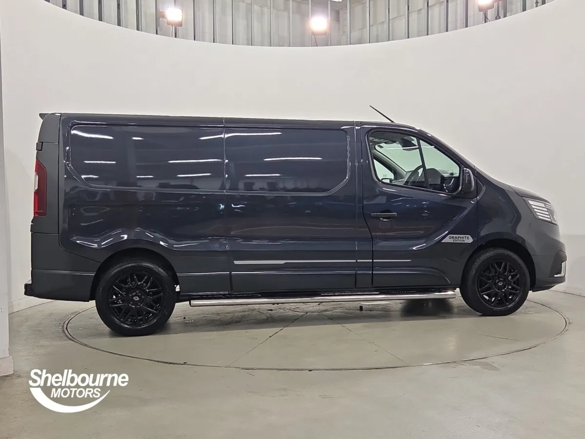 Renault Trafic Lwb Diesel Graphite Edition - Image 3
