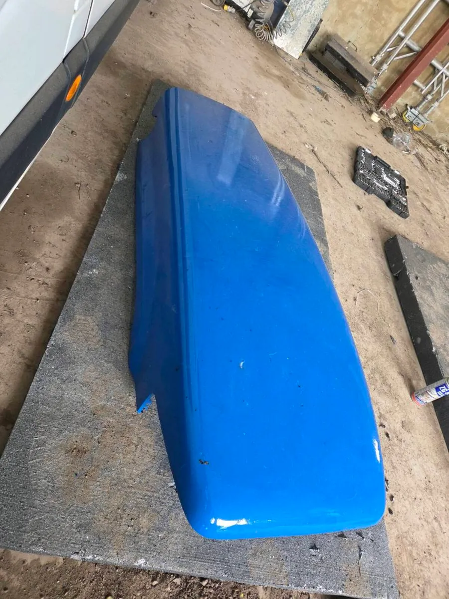 Newholland tm 150 bonnet - Image 1