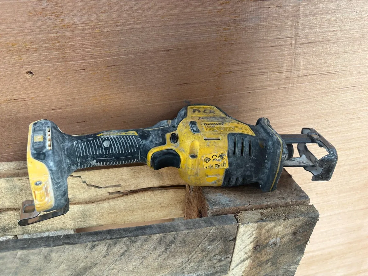 Dewalt dcs369 recip parts repair