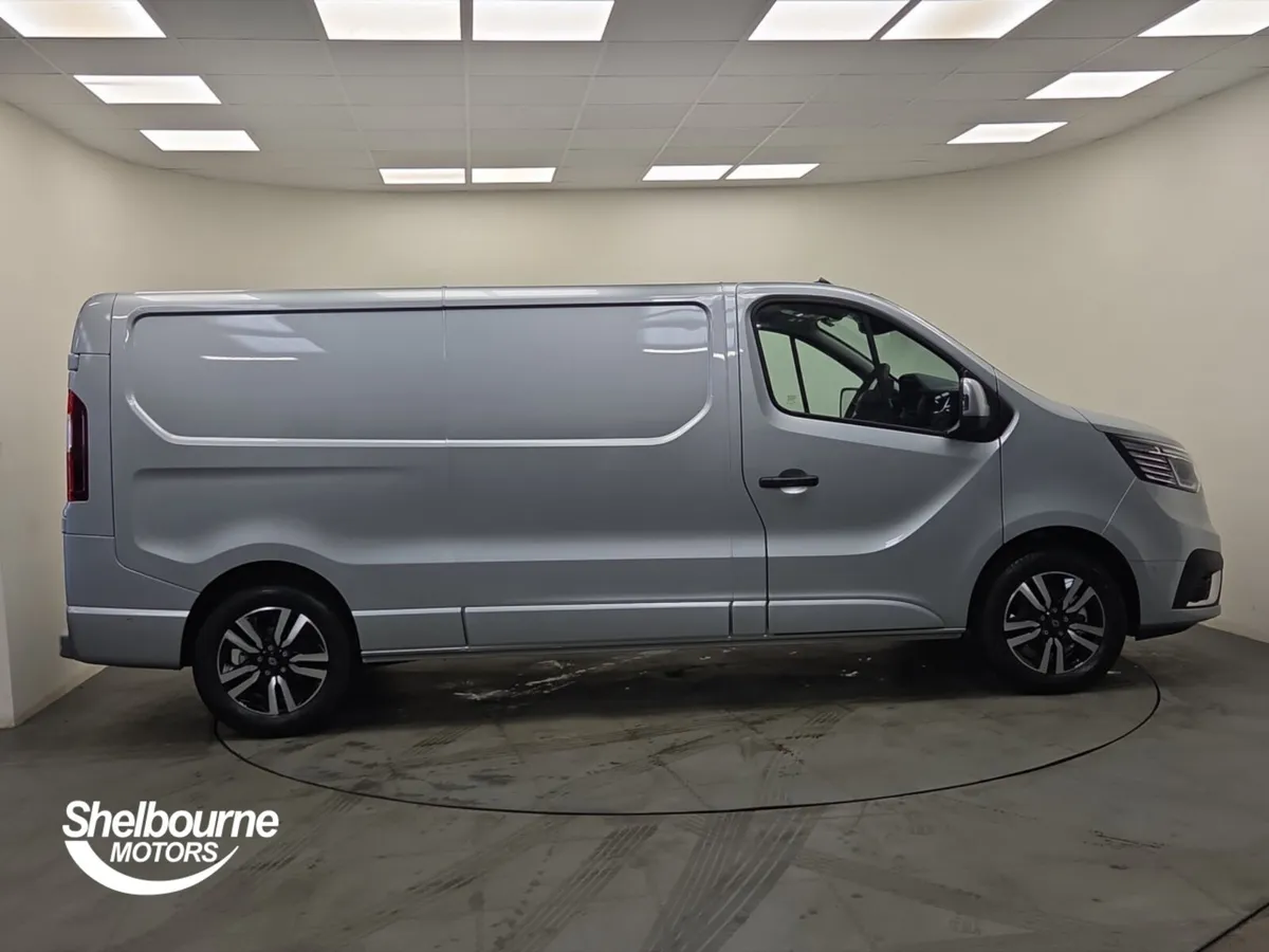 Renault Trafic Lwb Diesel Extra Sport - Image 3