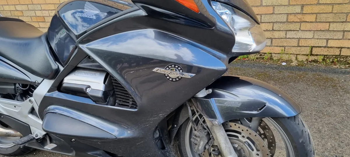 Honda ST1300 Pan European - Image 3