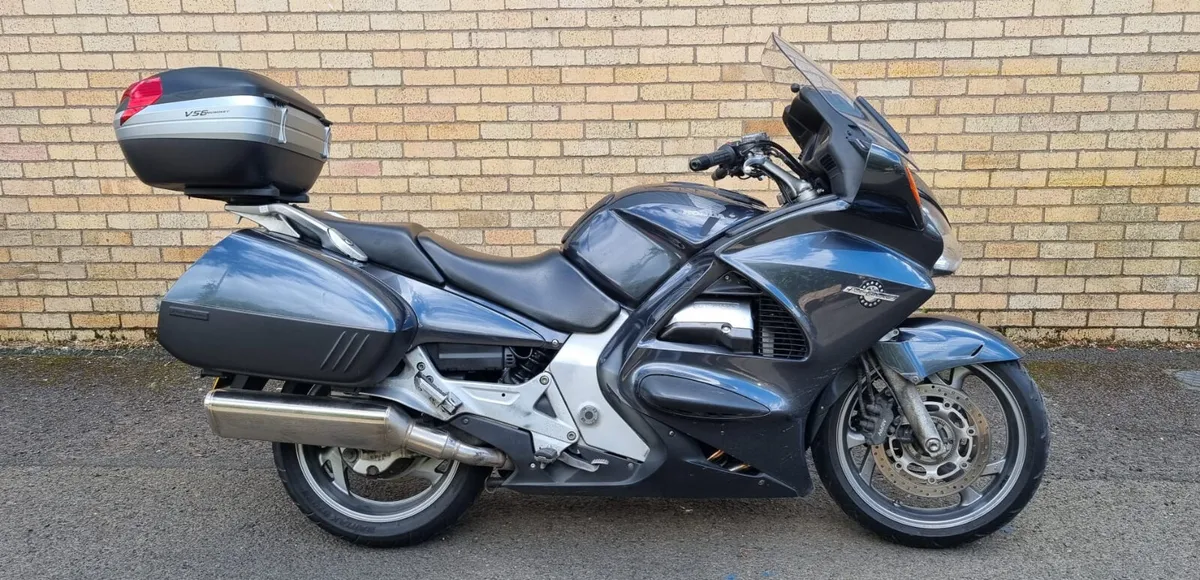 Honda ST1300 Pan European - Image 1