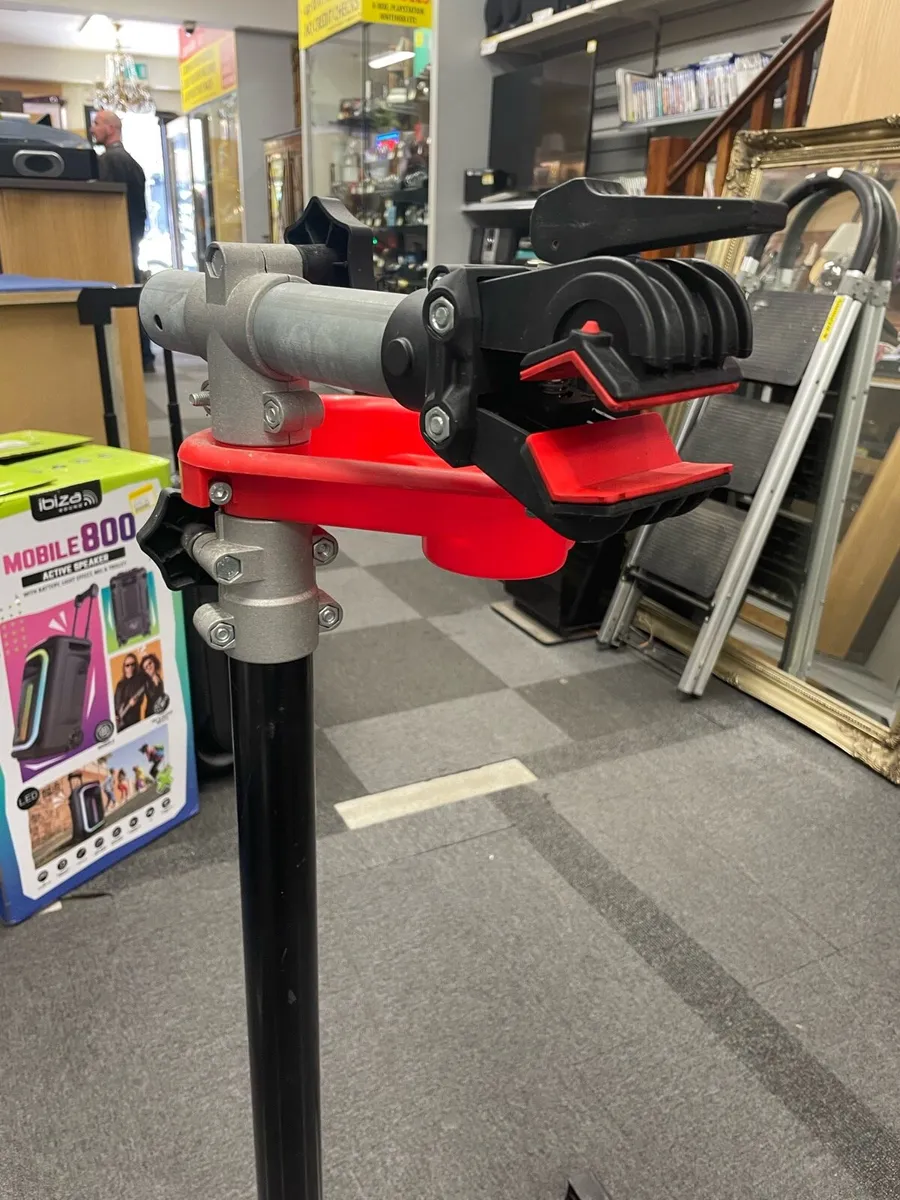 Bike Maintenance Stand - Image 2