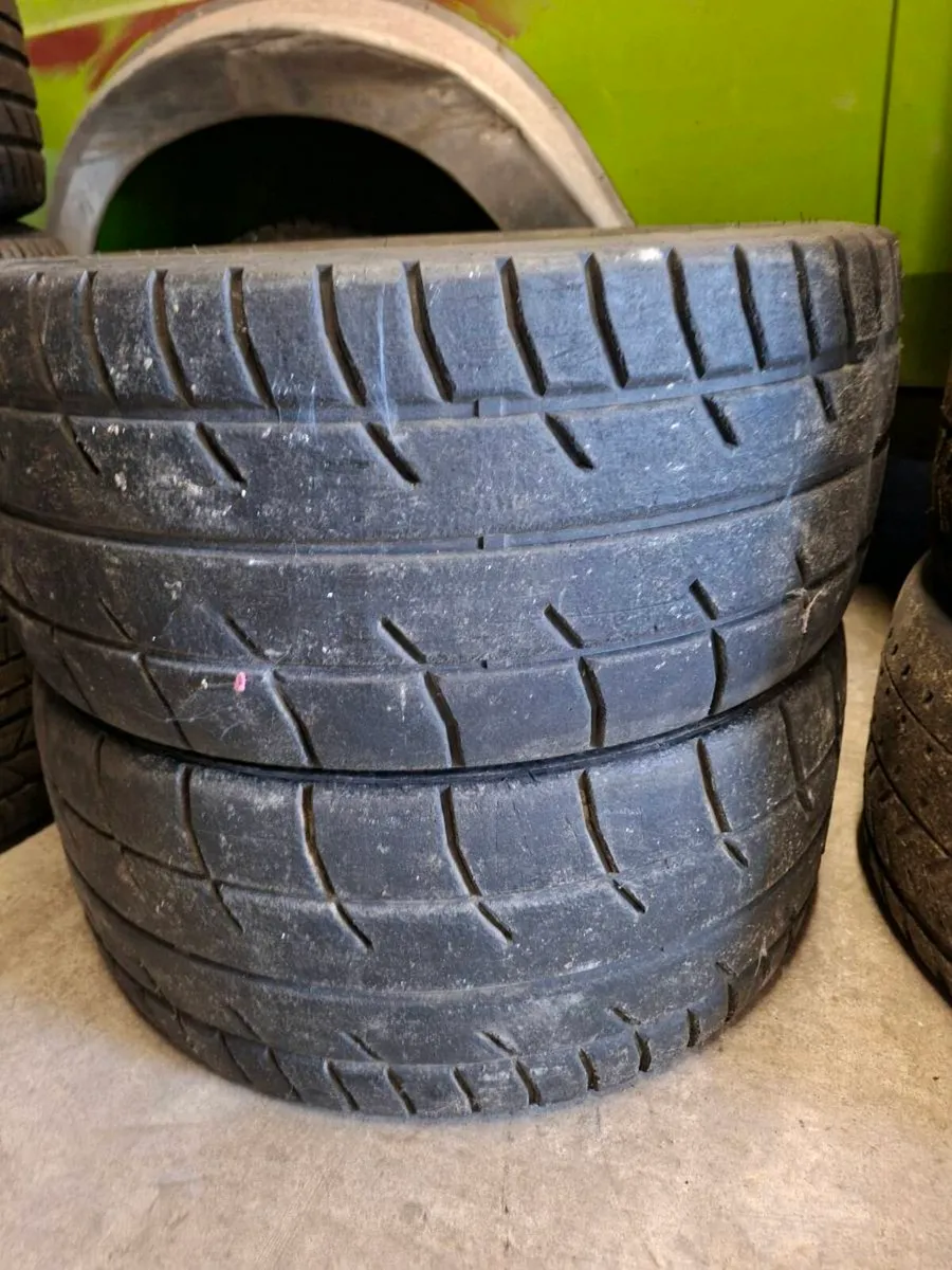 15'' tarmac tyres - Image 3