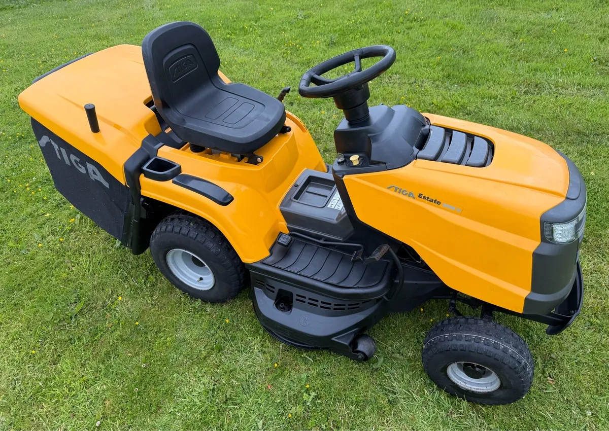 SUPER MOWER 17 HP WIDE CUT - Image 1