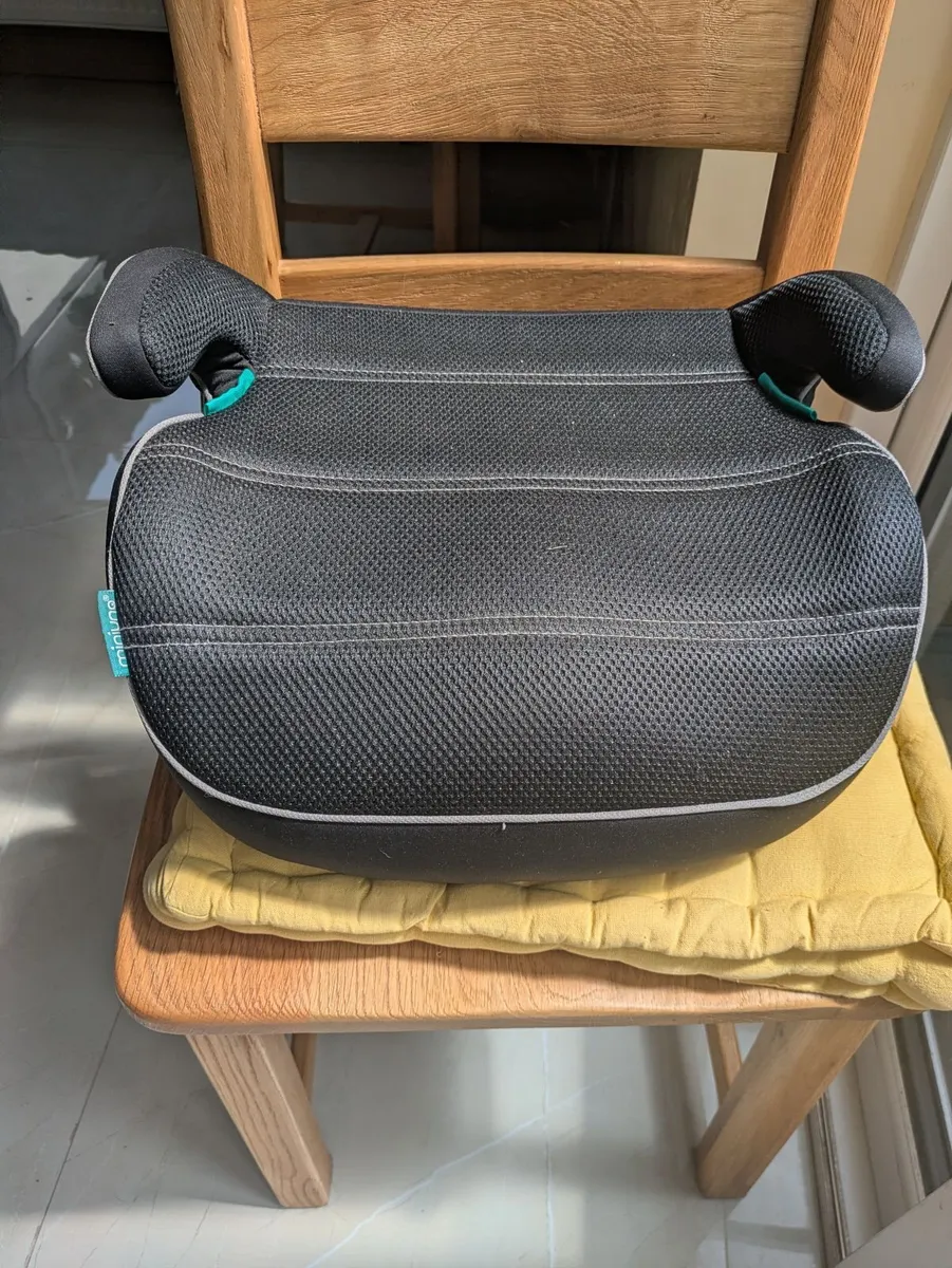 Backless booster seat with ISOFIX - Image 2