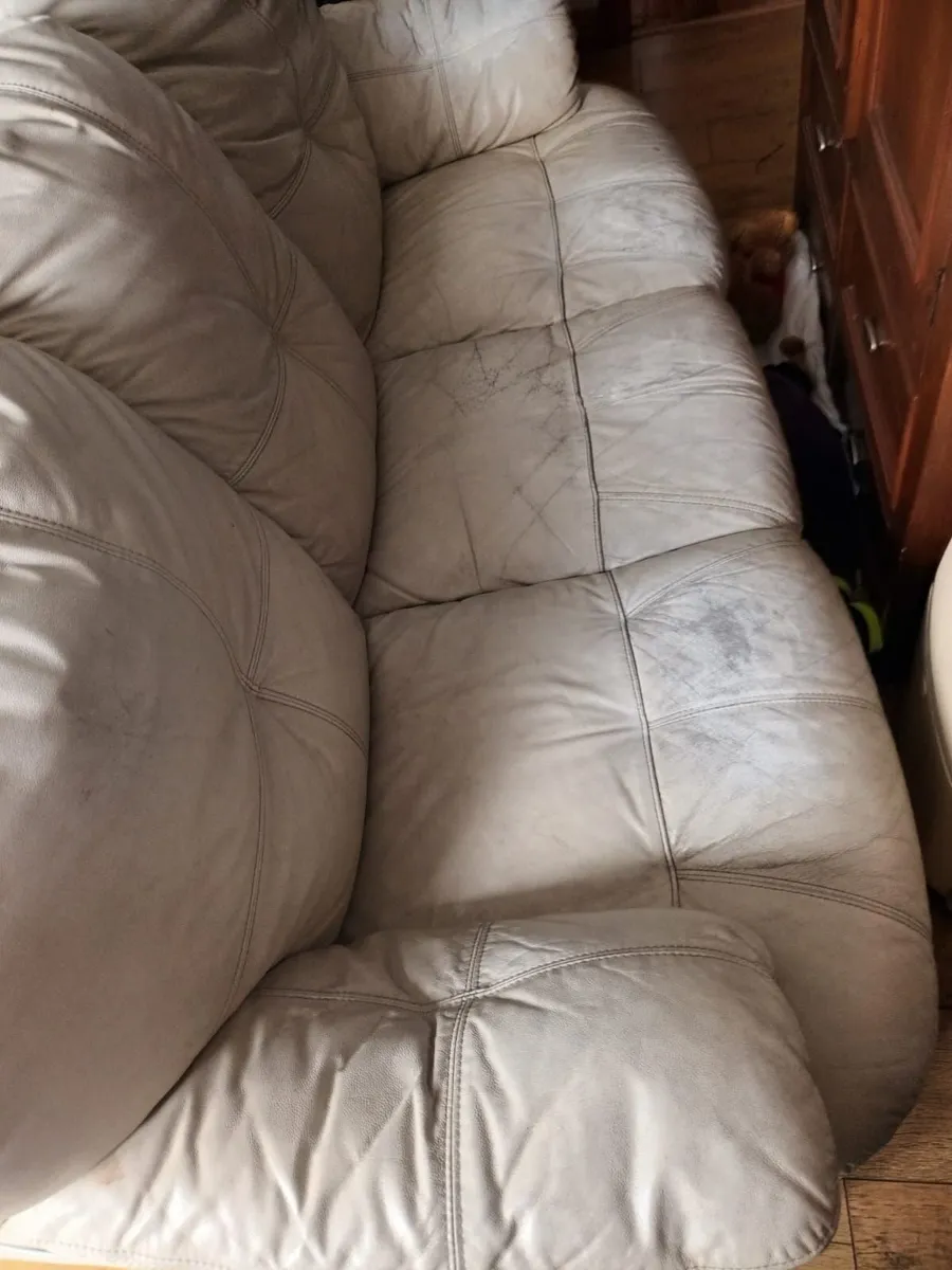 Sofas and Chairs - Image 3