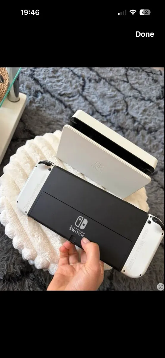 Nintendo switch OLED - Image 2