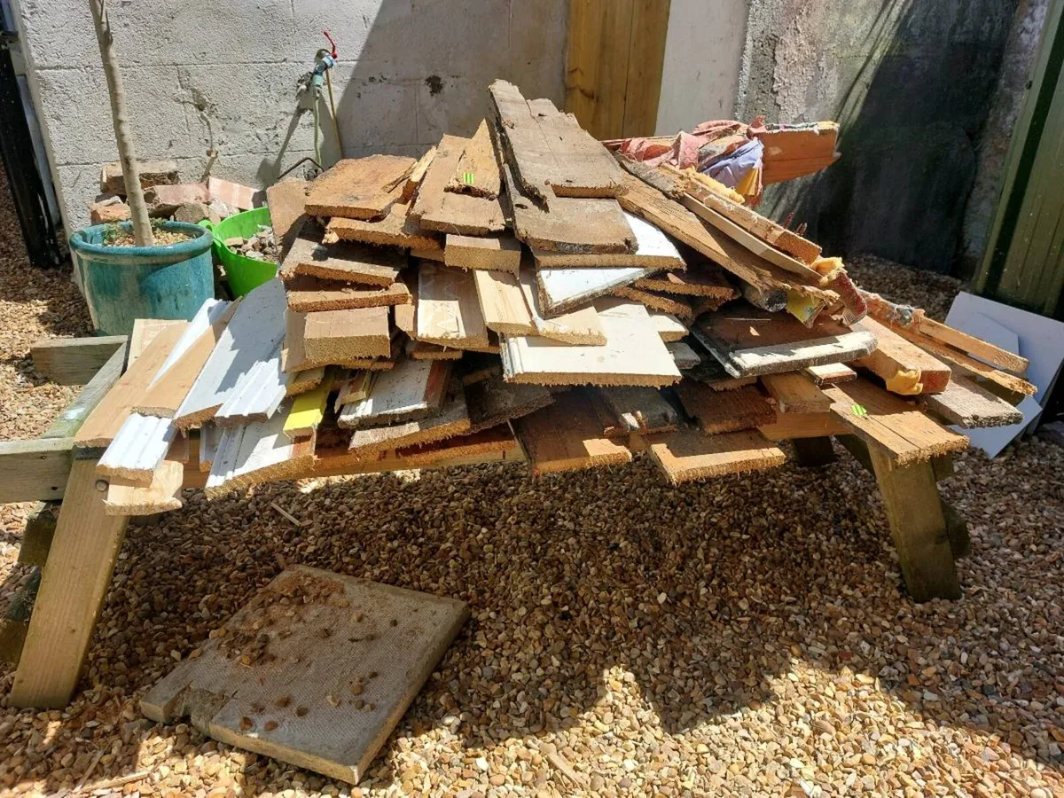 Free wood in Bray