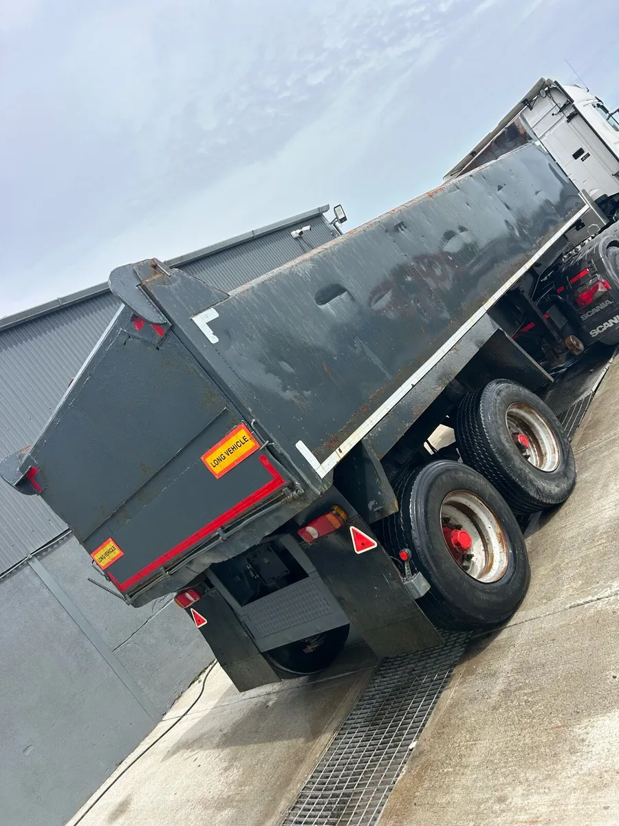 Tipping Trailer - Image 1