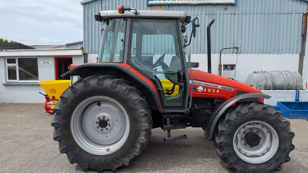 Massey Ferguson - Image 4