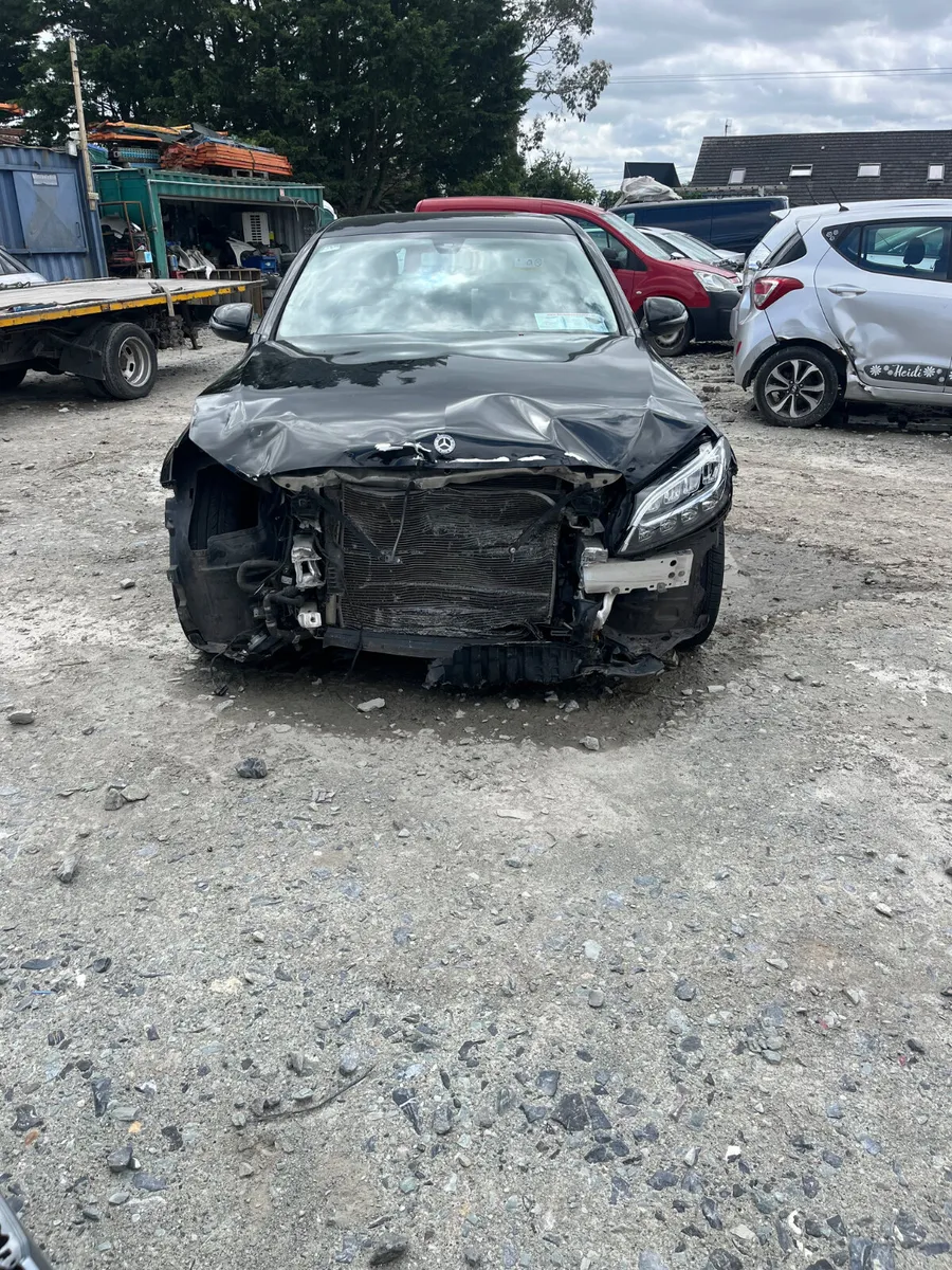 192 merc c class 200d auto - Image 3