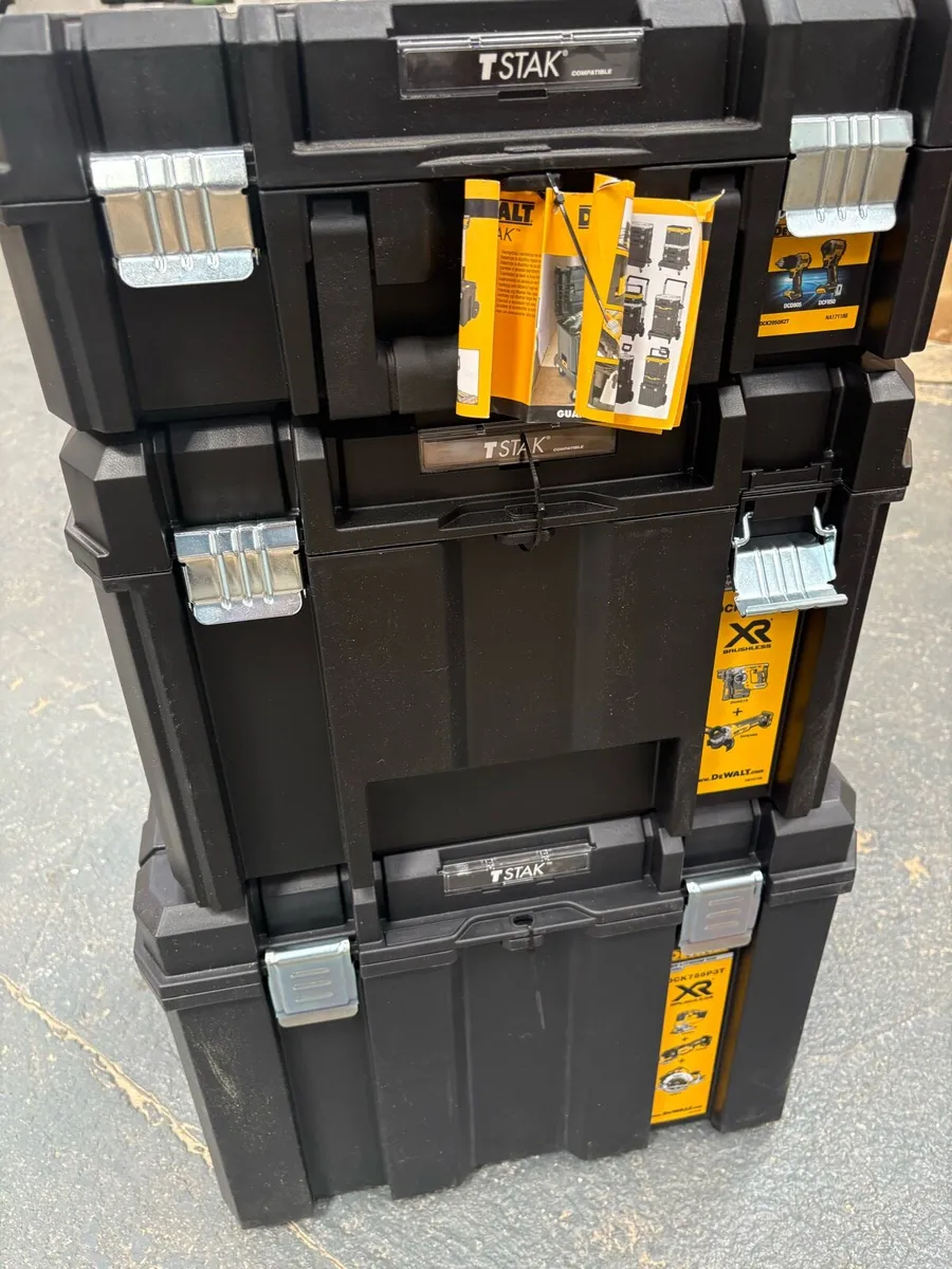 Dewalt trolley 3 piece set new - Image 4