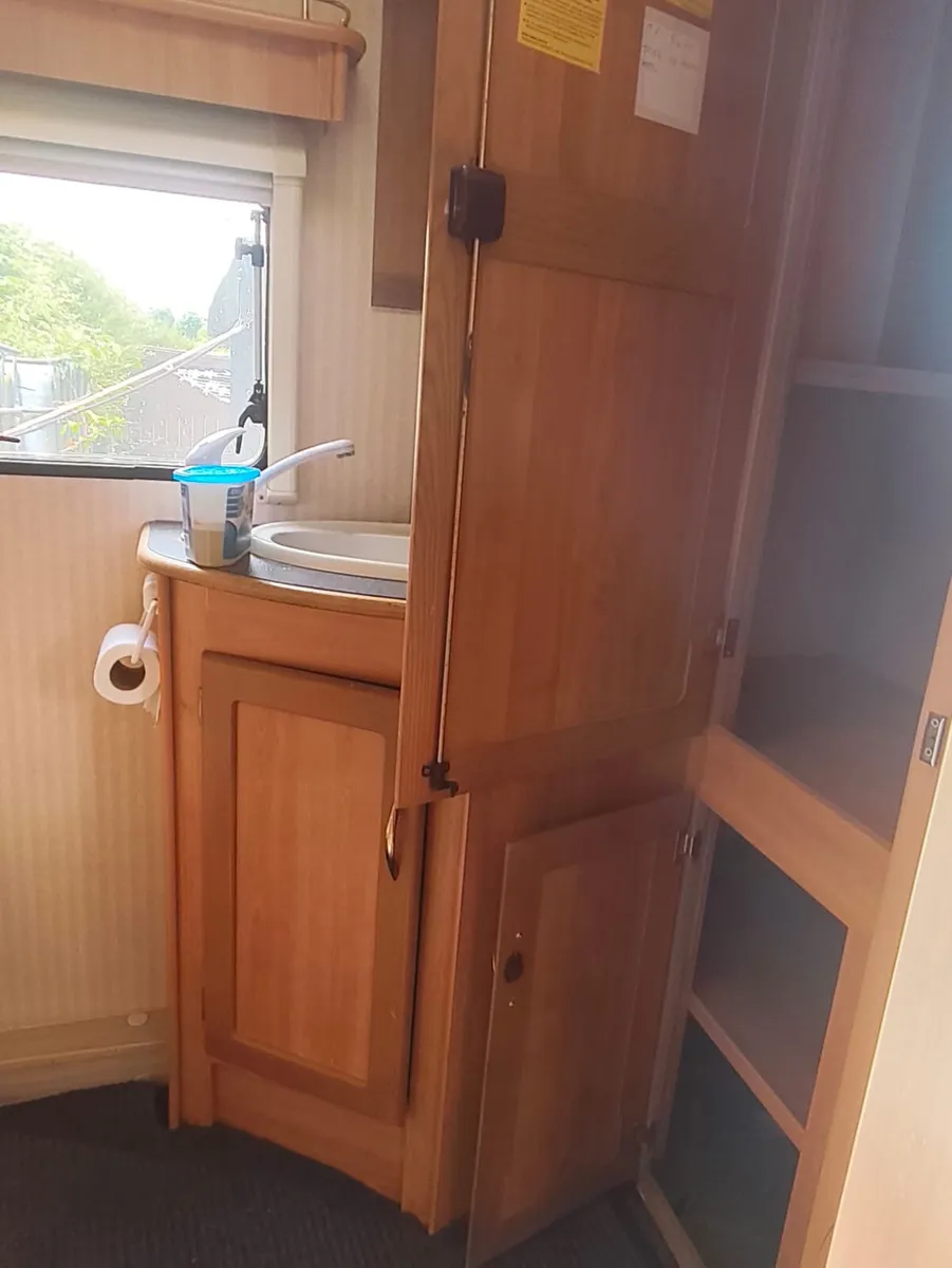 🔥 Fleetwood Moonlight Santana 4 Berth Caravan 🔥 - Image 4