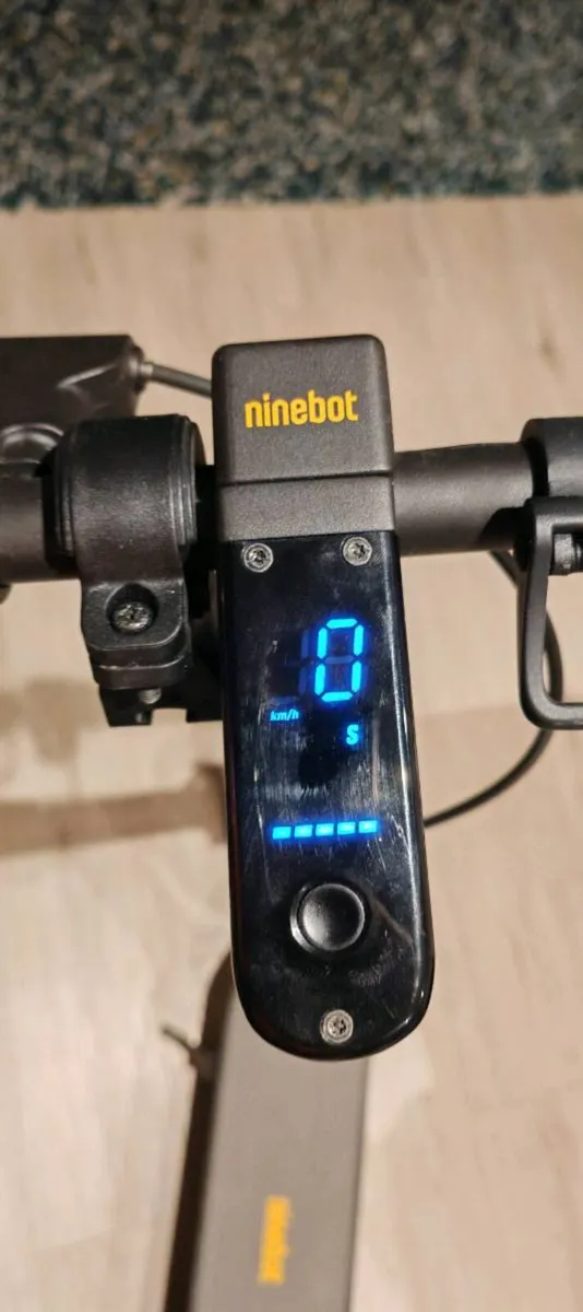 E scooter - Image 2
