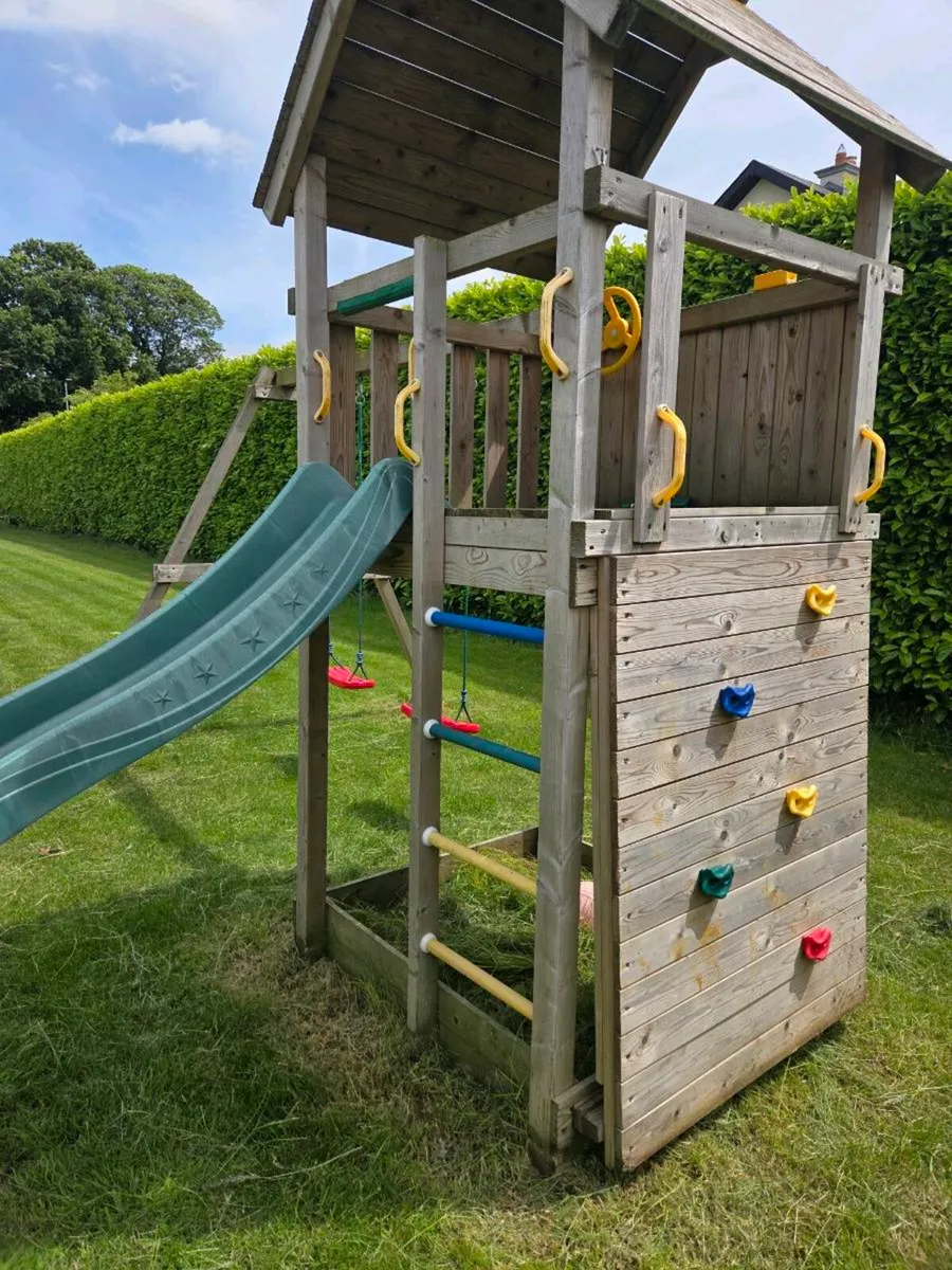 Climbing Frame - Image 2