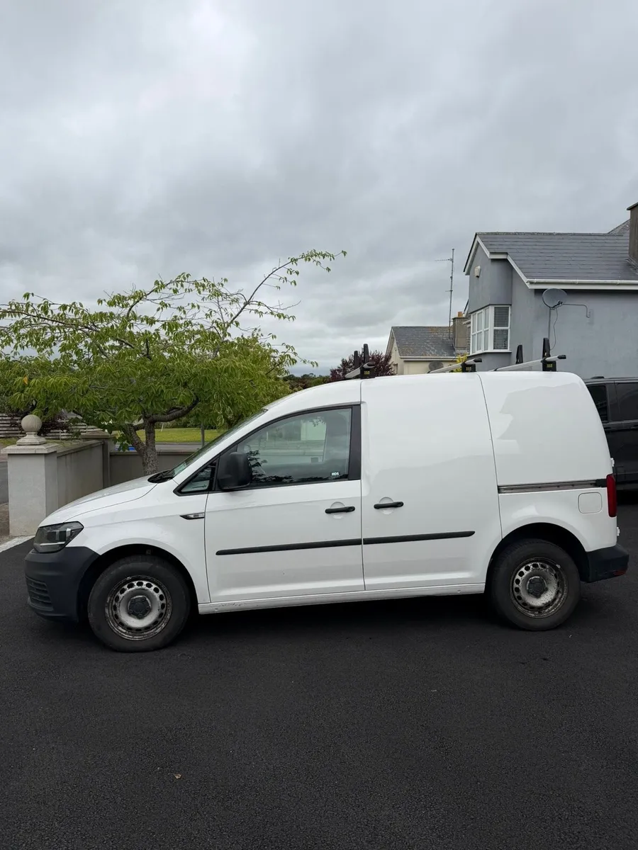 Van - Image 3