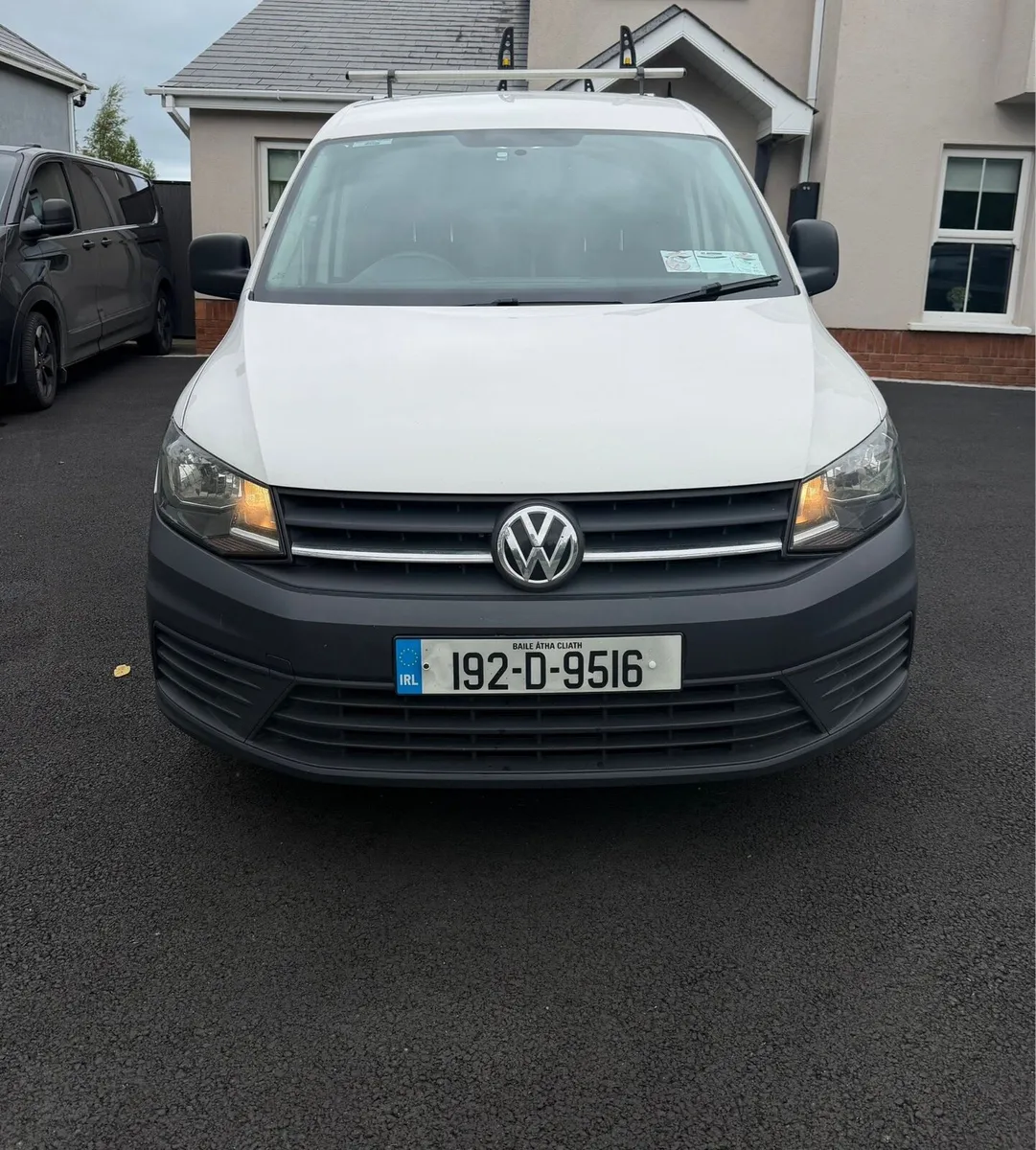 Van - Image 2