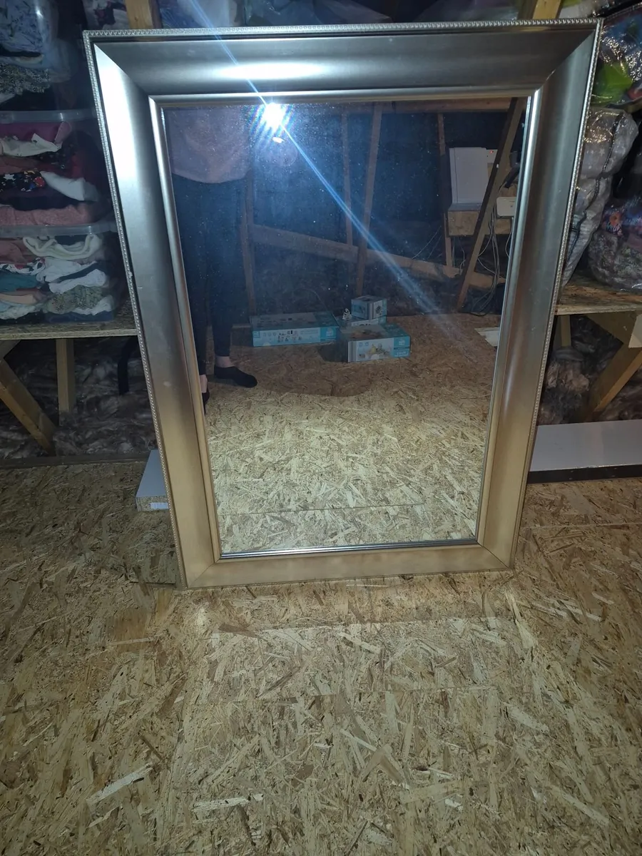Mirror - Image 3