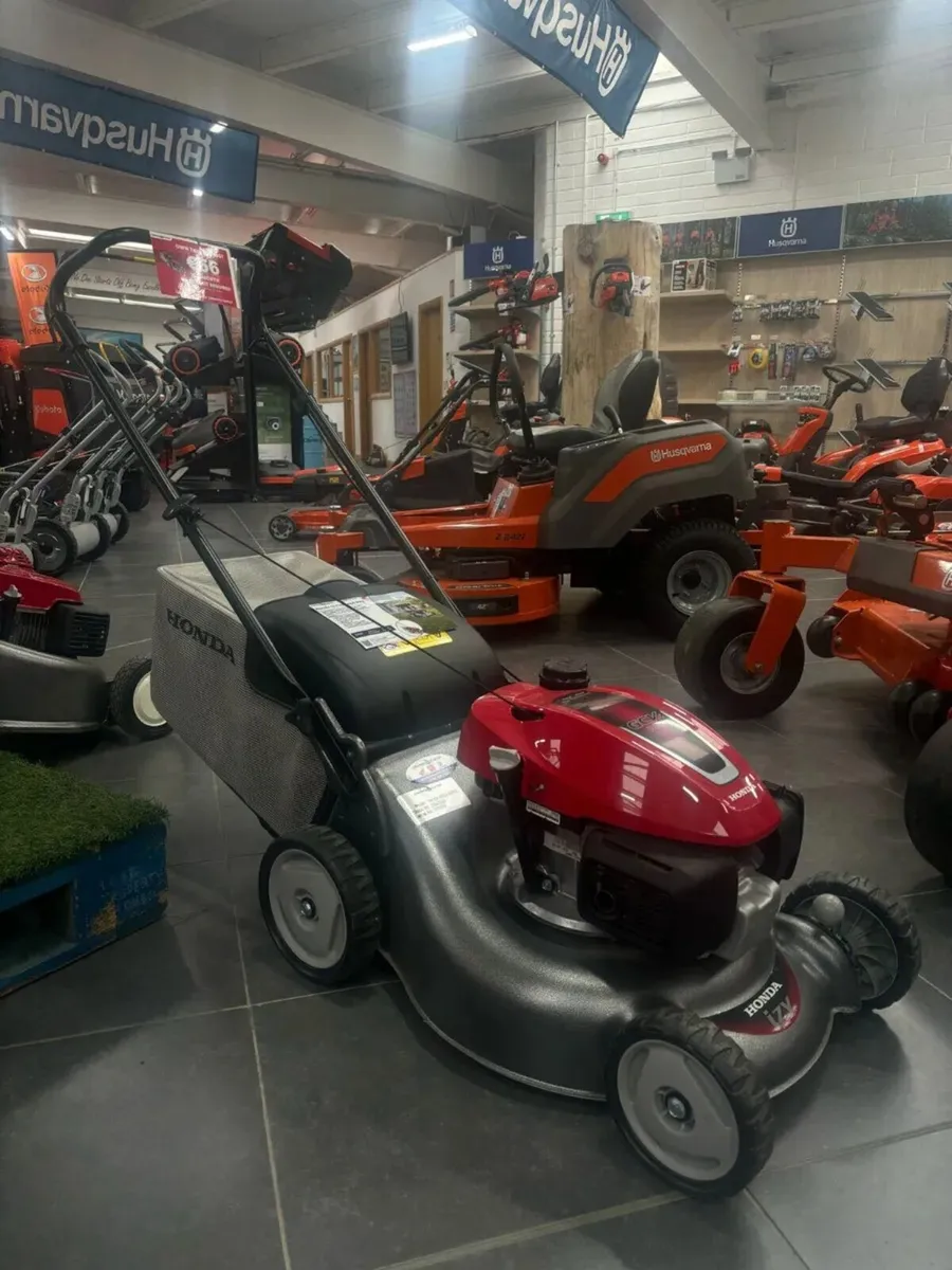 Honda IZY HRG466 PKE Push Lawnmower - Image 2
