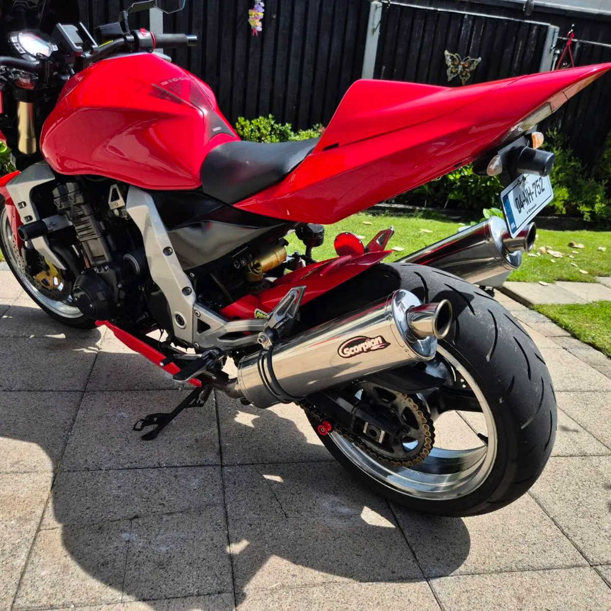 Kawasaki Z 1000 - Image 2