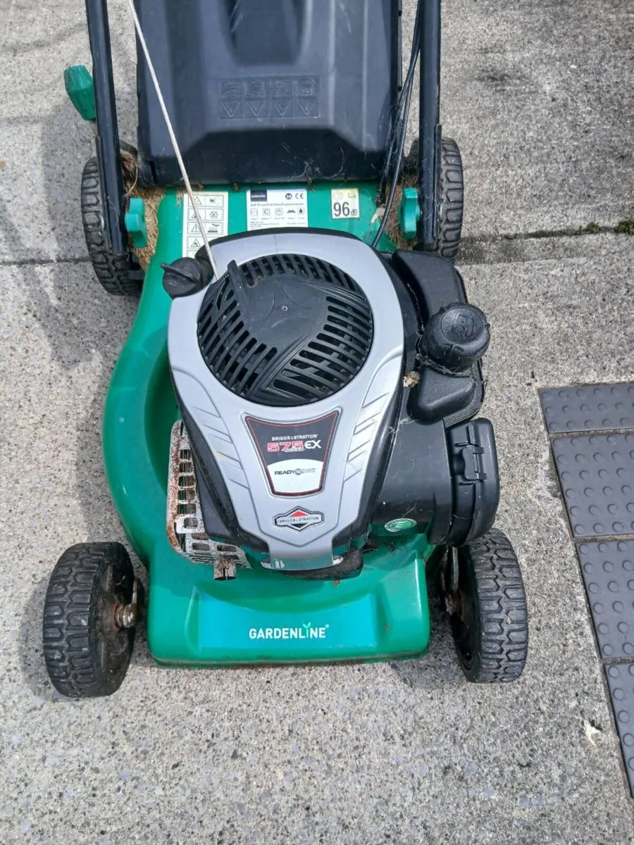 PETROL LAWNMOWER - Image 2