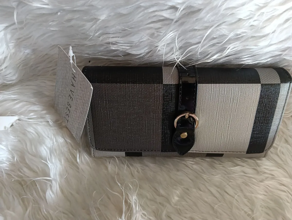 Ladies large wallets - Image 4